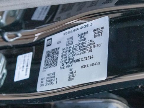 Used 2024 GMC Canyon Elevation image 21