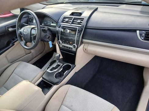 Used 2012 Toyota Camry SE image 17