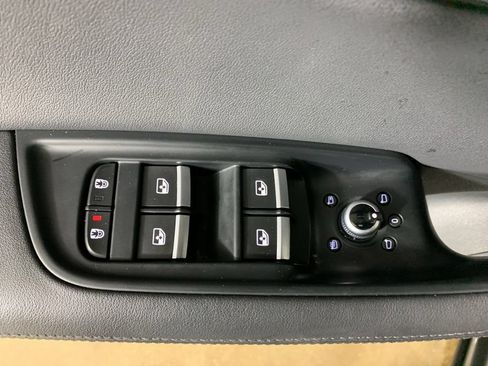 Used 2023 Audi Q7 3.0T Premium Plus AWD/4WD image 21