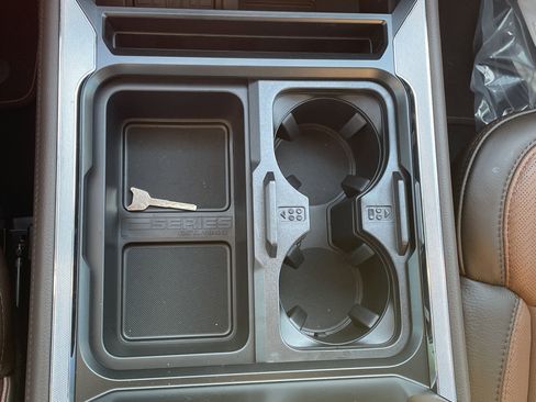 New 2025 Ford F250 King Ranch w/ Chrome Package image 25