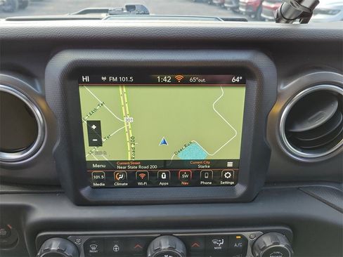 Used 2023 Jeep Wrangler Unlimited Rubicon 4xe w/ Steel Bumper Group image 31