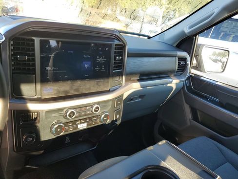 Used 2025 Ford F150 XLT w/ Equipment Group 301A Standard RWD image 25