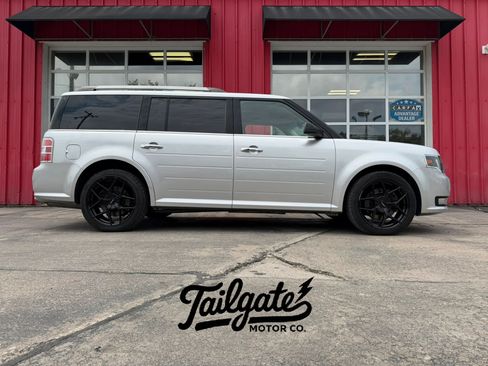 Used 2017 Ford Flex SEL w/ Equipment Group 202A AWD/4WD image 1