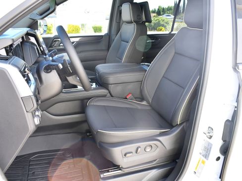New 2026 GMC Yukon Elevation w/ Elevation Premium Package AWD/4WD image 24