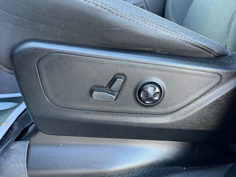 Certified 2021 RAM 1500 Big Horn image 11