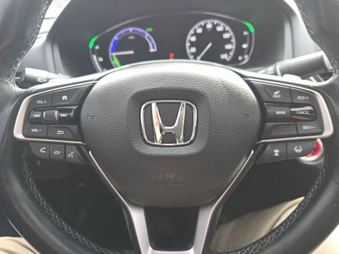 Used 2019 Honda Accord Touring image 22