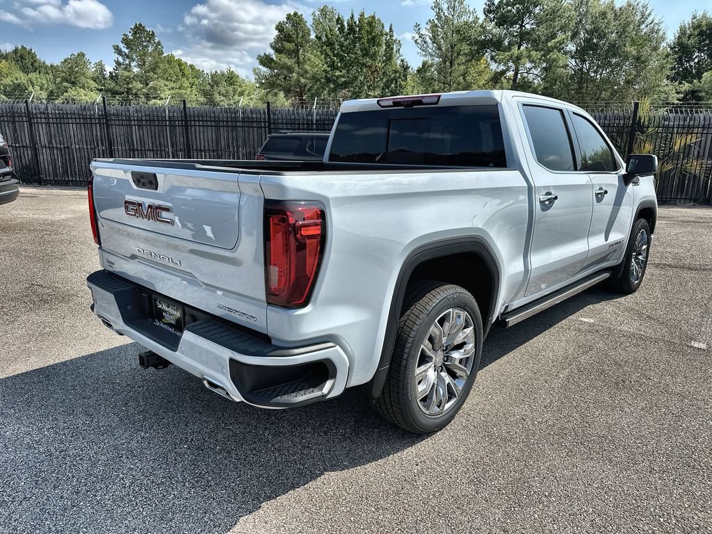 New 2026 GMC Sierra 1500 Denali w/ Denali Reserve Package AWD/4WD image 11