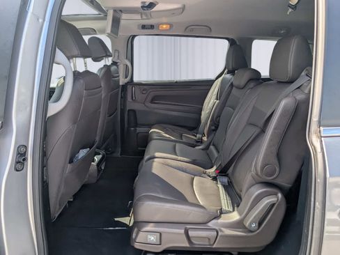 Used 2023 Honda Odyssey Touring image 15