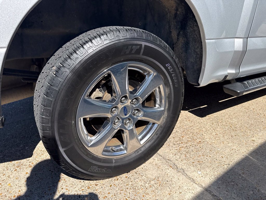 Used 2018 Ford F150 XLT w/ Equipment Group 301A Mid RWD image 16