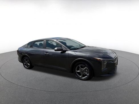 Used 2025 Kia K4 FWD image 2
