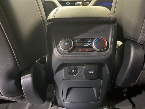 Used 2025 Ford Explorer ST-Line w/ Premium Package image 25