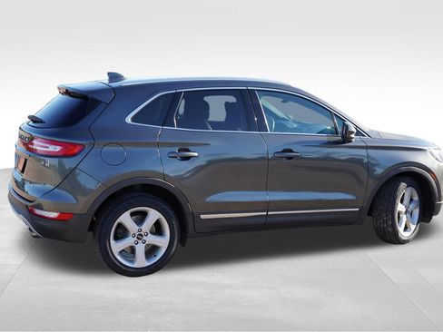Used 2017 Lincoln MKC Premiere AWD/4WD image 4