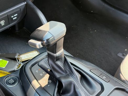 Used 2025 Kia K4 FWD image 8