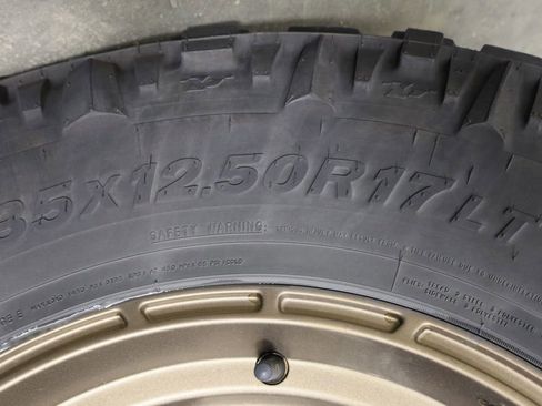 Used 2022 Ford Bronco Outer Banks image 37