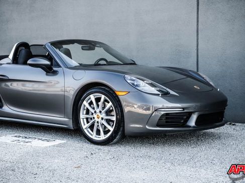 Used 2021 Porsche 718 Boxster image 58