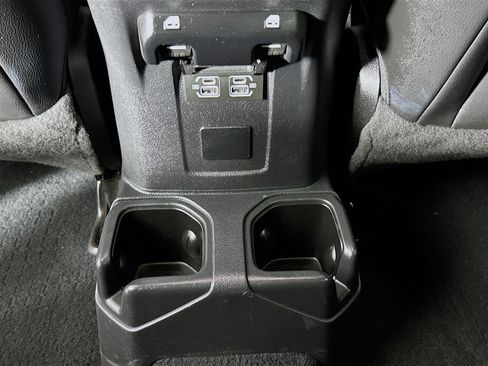 Used 2022 Jeep Gladiator Overland w/ Popular Equipment Package image 26