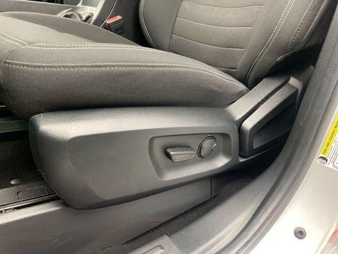 Used 2019 Ford Ranger XLT w/ Equipment Group 302A Luxury AWD/4WD image 13