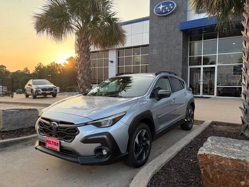 Certified 2025 Subaru Crosstrek 2.5i Limited w/ Crosstrek Mirror Package AWD/4WD image 3