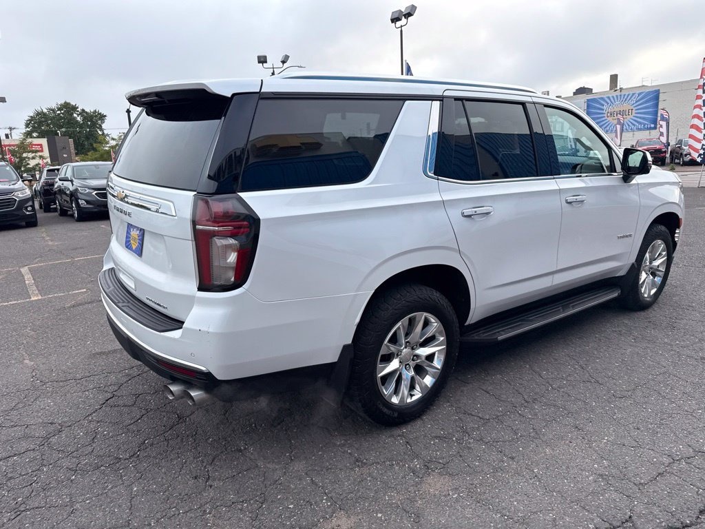 Used 2021 Chevrolet Tahoe Premier w/ Premium Package AWD/4WD image 12