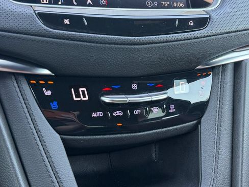 Used 2023 Cadillac XT5 Sportv AWD/4WD image 33