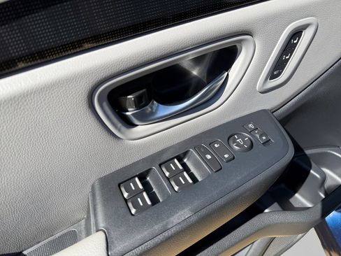 Used 2025 Honda Pilot Elite image 20