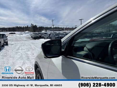 Used 2019 Nissan Murano Platinum image 5