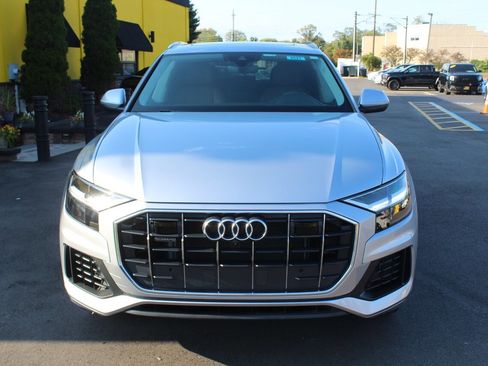 Used 2022 Audi Q8 Premium Plus image 21