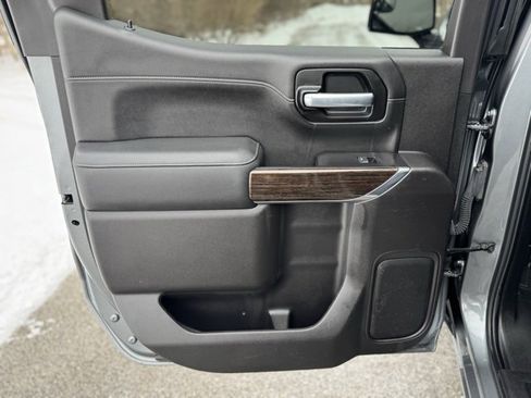 Used 2021 GMC Sierra 1500 Elevation w/ Preferred Package image 11