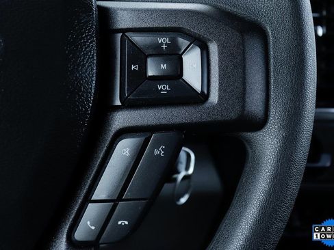 Used 2022 Ford F550 2WD Regular Cab Super Duty w/ XLT Value Package image 28