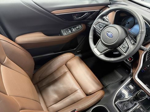 Certified 2025 Subaru Outback Touring image 8