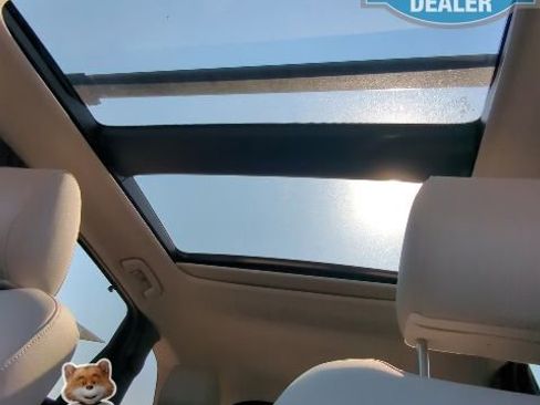 Used 2025 MAZDA CX-70 Plug-In Hybrid w/ Premium Pkg image 19