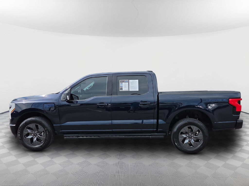 Used 2025 Ford F150 Lightning Flash AWD/4WD image 5
