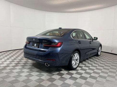 Used 2025 BMW 330i xDrive Sedan w/ Convenience Package image 7