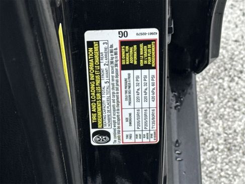 Used 2017 Toyota Corolla LE image 42