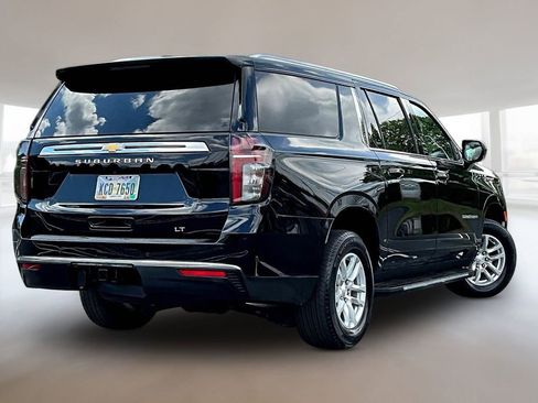 Used 2024 Chevrolet Suburban LT AWD/4WD image 6