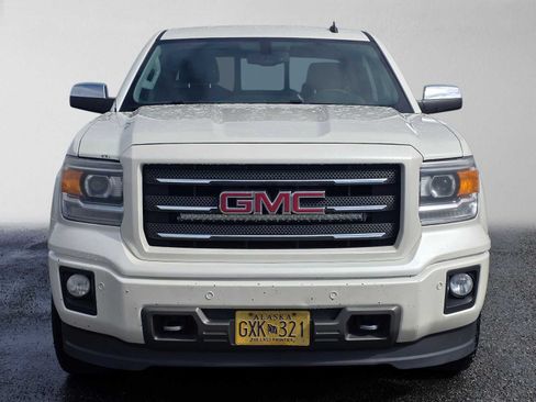 Used 2014 GMC Sierra 1500 SLT w/ All-Terrain Package AWD/4WD image 8