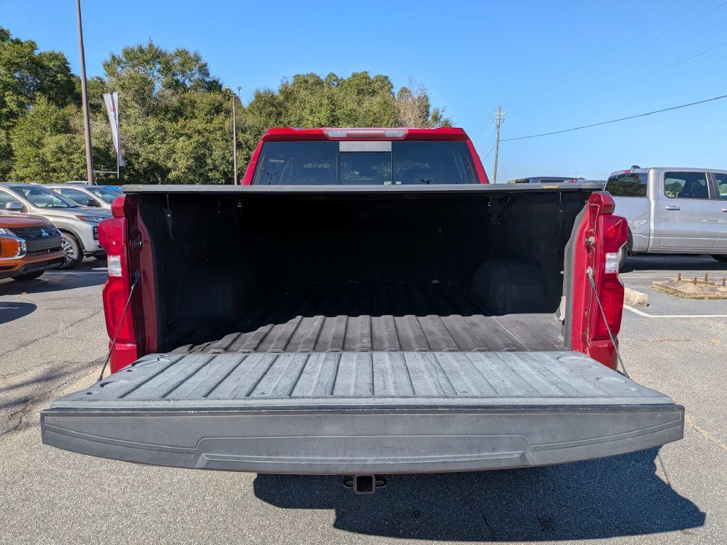Used 2020 Chevrolet Silverado 1500 LTZ w/ LTZ Premium Package RWD image 12