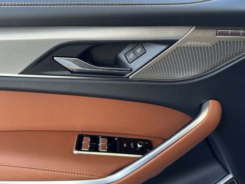 New 2026 Jaguar F-PACE R-Dynamic S image 10