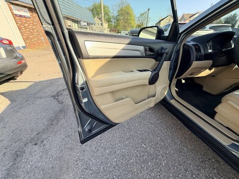 Used 2010 Honda CR-V LX image 28