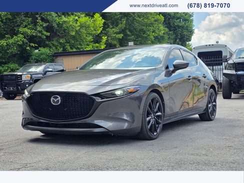 Used 2019 MAZDA MAZDA3 Hatchback w/ Premium Package FWD image 1