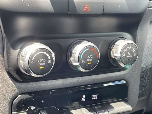 Certified 2019 RAM 1500 Tradesman AWD/4WD image 36