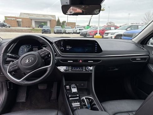 Used 2023 Hyundai Sonata Limited FWD image 12