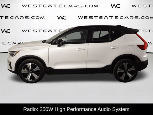 Used 2023 Volvo XC40 Recharge Plus AWD/4WD image 5