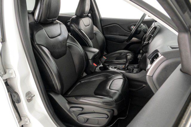 Used 2021 Jeep Cherokee Latitude Plus AWD/4WD image 41
