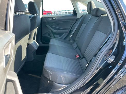 Used 2024 Volkswagen Jetta S image 8