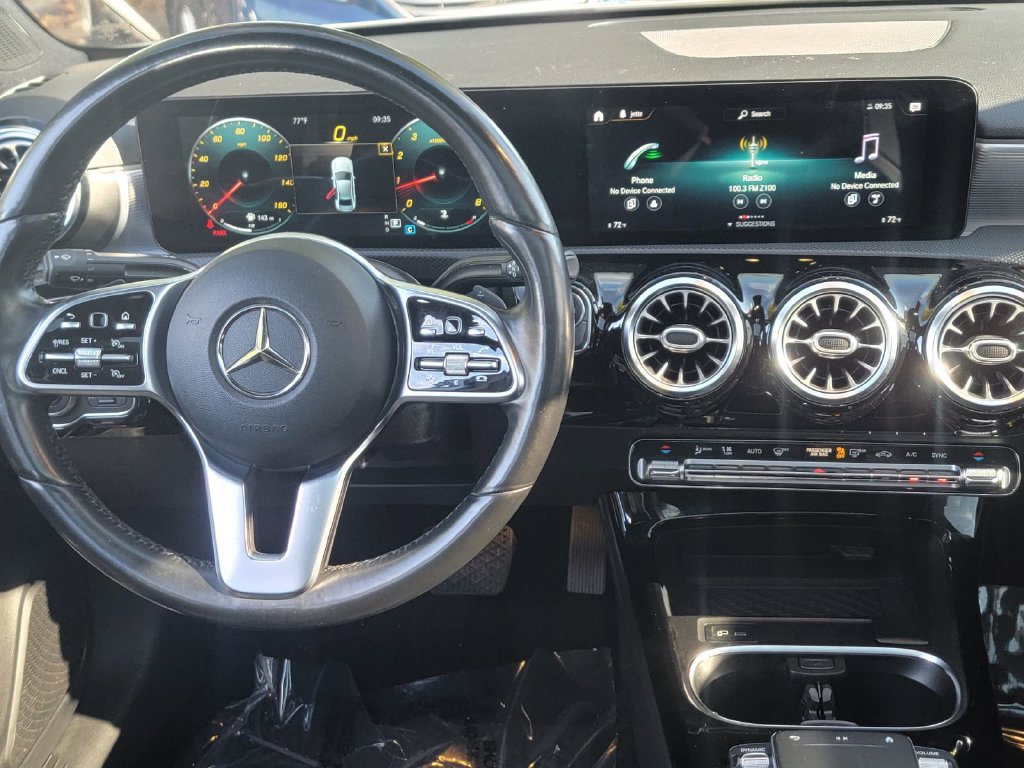 Used 2021 Mercedes-Benz A 220 4MATIC image 17
