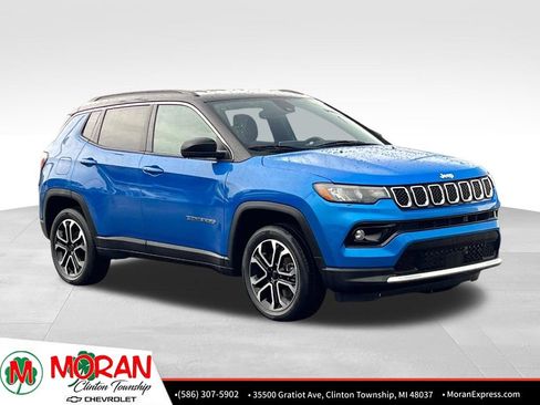 Used 2024 Jeep Compass Limited AWD/4WD image 8
