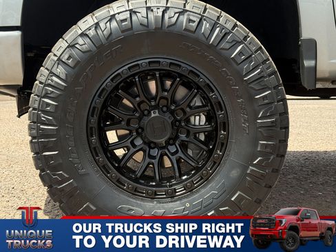 Used 2024 Chevrolet Silverado 1500 RST AWD/4WD image 14
