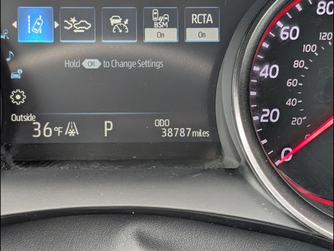 Used 2024 Toyota Camry XSE image 10