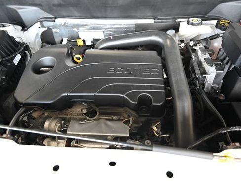 Used 2025 Chevrolet Equinox LT FWD image 30